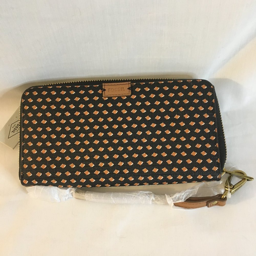 Fossil Emma Women's Wallet Coated Fabric Zip Around Clutch...Cream/Black/Brown